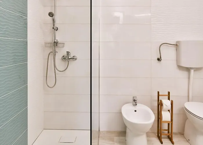 Secret Garden With Private Parking Space 奥帕提亚