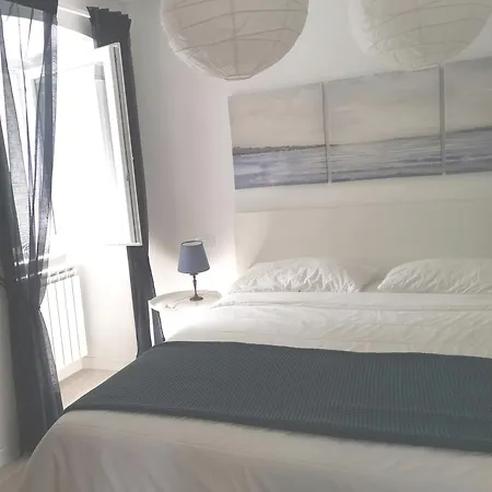 דירה Secret Garden Center With Private Parking Space *