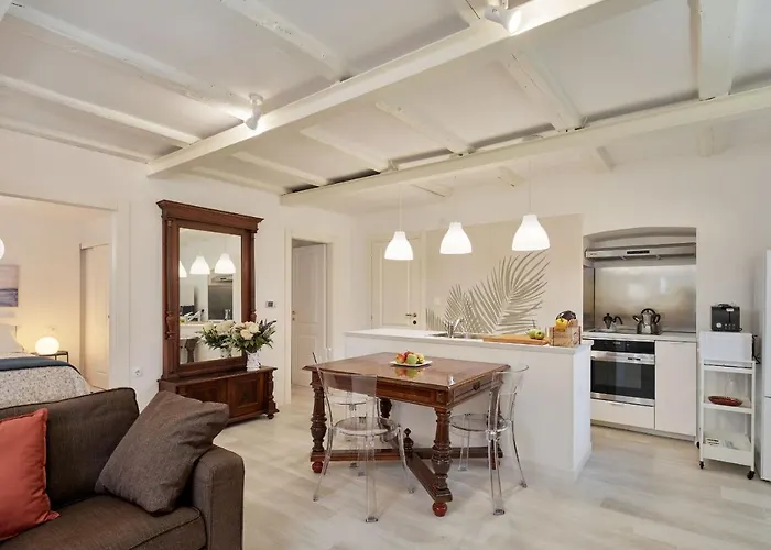 Apartament Secret Garden With Private Parking Space