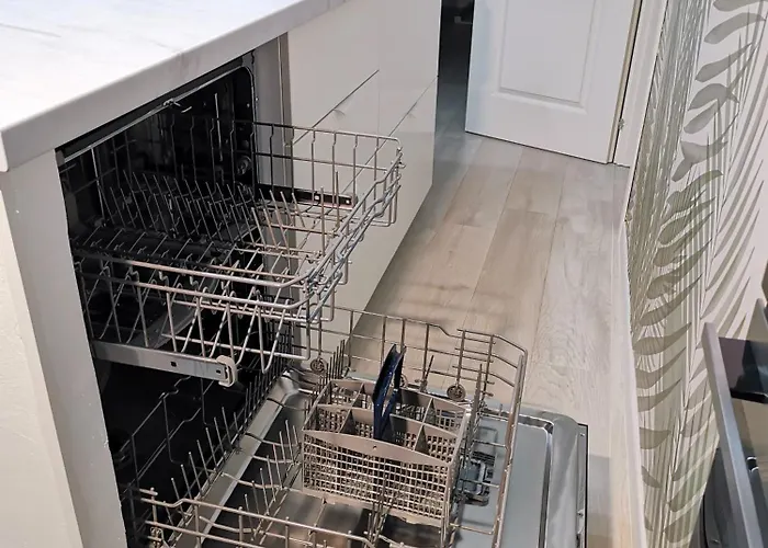 Secret Garden With Private Parking Space Апартаменты Опатия